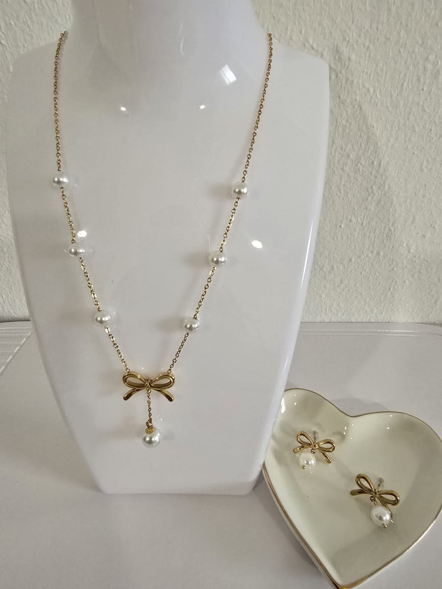 Set de lazos y perlas