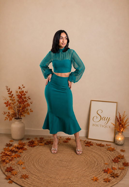 Green Fit Midi Skirt Set.