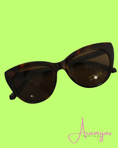 Classic Cat eye Frame Sunglasses